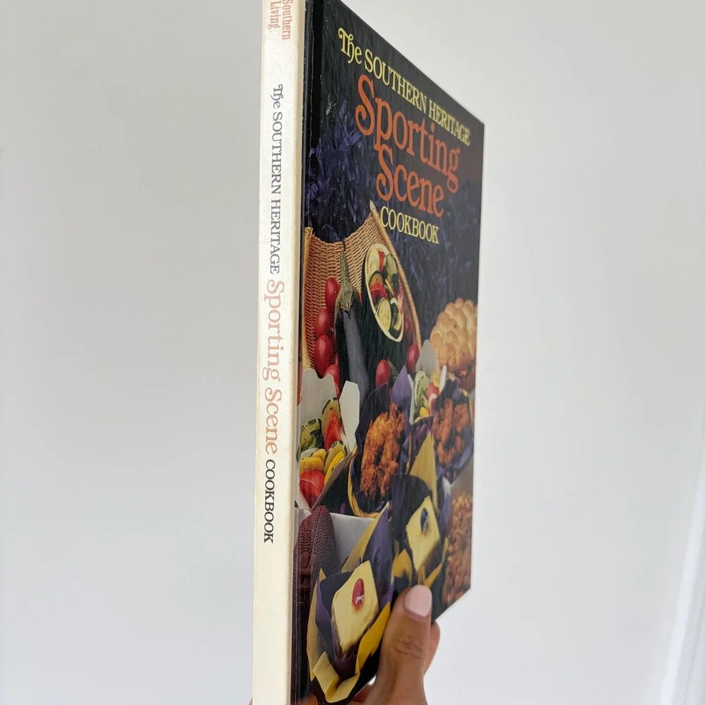 Oxmoor House The Southern Heritage Sporting Scene Cookbook Hardcover Vintage